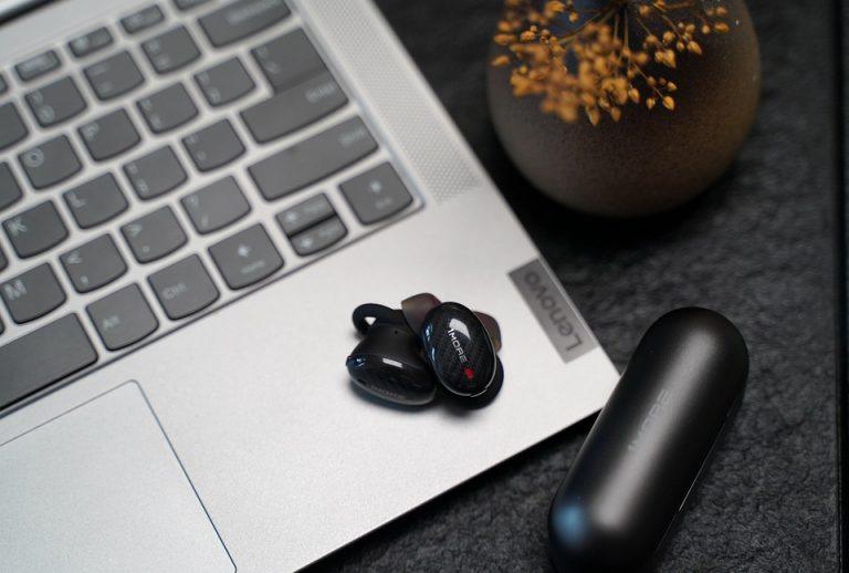 10 Best Wireless Gaming Headsets for Ultimate Immersion