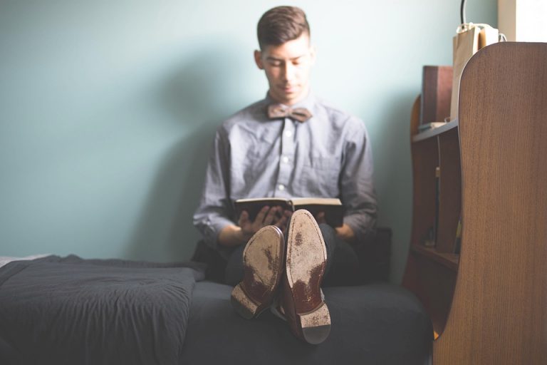 10 Best Work From Home Jobs for Students This Year