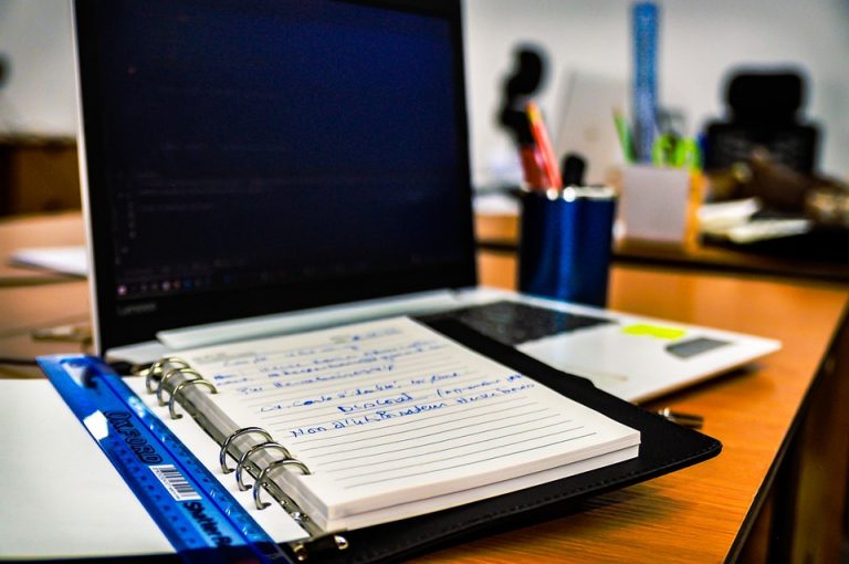 10 Must-Have Trading Software Indicators for Success