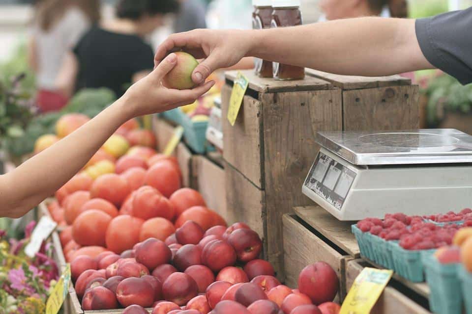 10 Proven Strategies to Sell Digital Products Fast