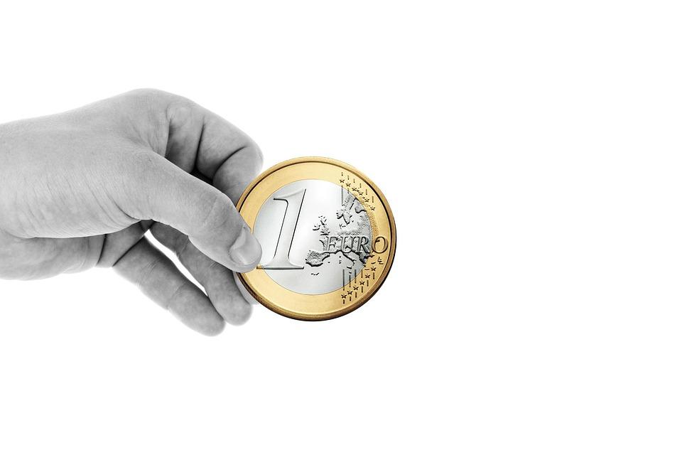 10 Proven Ways to Make Money on YouTube Today!