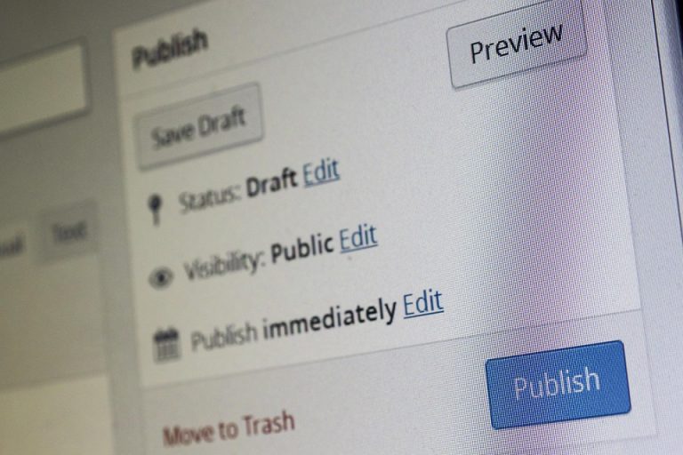 10 Secrets to Earning from Online Content Today