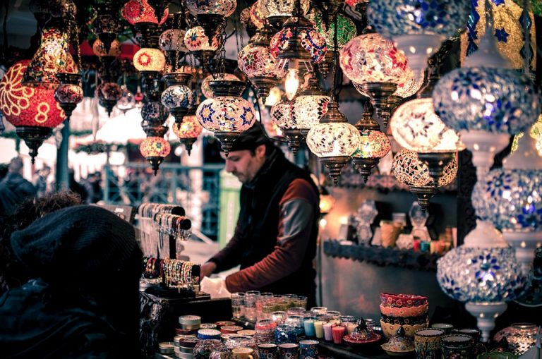 10 Secrets to Sell Products Online Like a Pro