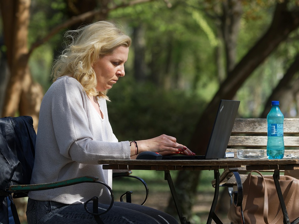 10 Work From Home Tips for Maximum Productivity Today