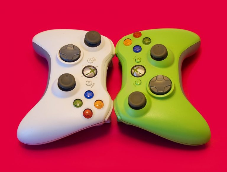 10 Xbox Controller Hacks Every Gamer Should Know