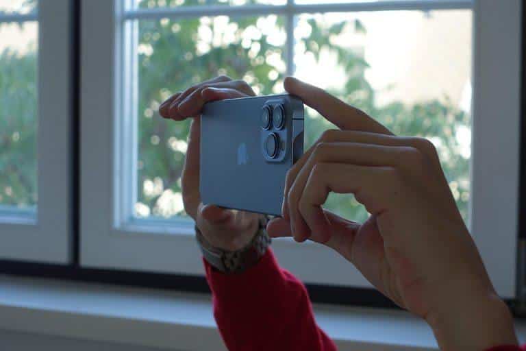 7 Common iPhone 13 Camera Issues and How to Fix Them