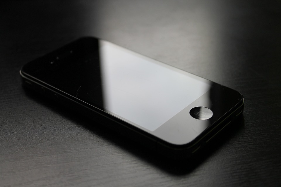 7 Fixes for Your iPhone 16 Screen Flickering Issues