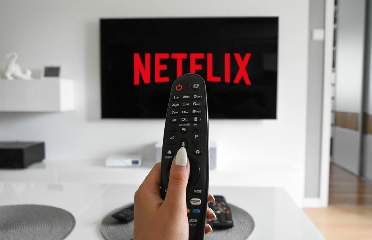 7 Secrets to Earning Cash with Online Surveys from Home