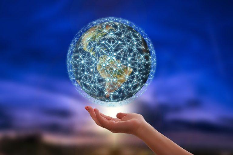 7 Ways Blockchain is Revolutionizing Industries Today
