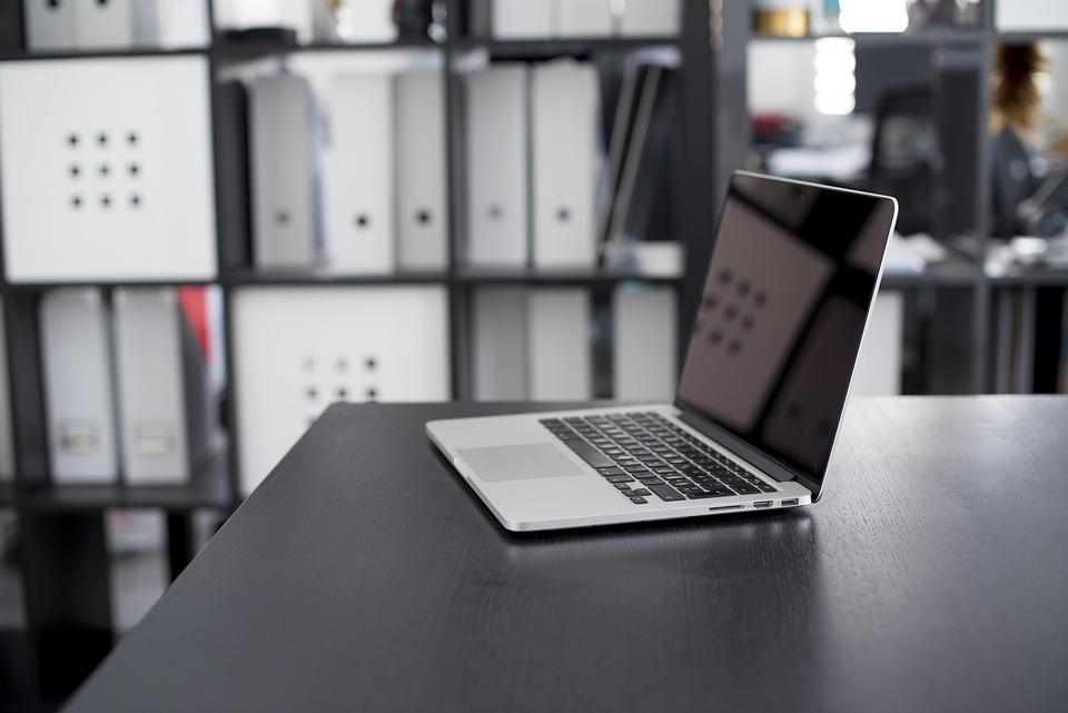 Beat the Heat: Essential Tips to Cool Down Your MacBook