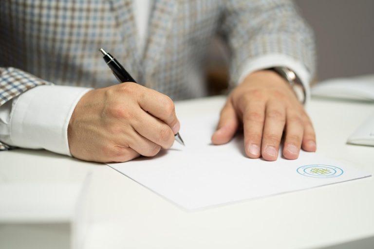 Unlocking the Future: How Smart Contracts Are Revolutionizing Business Transactions