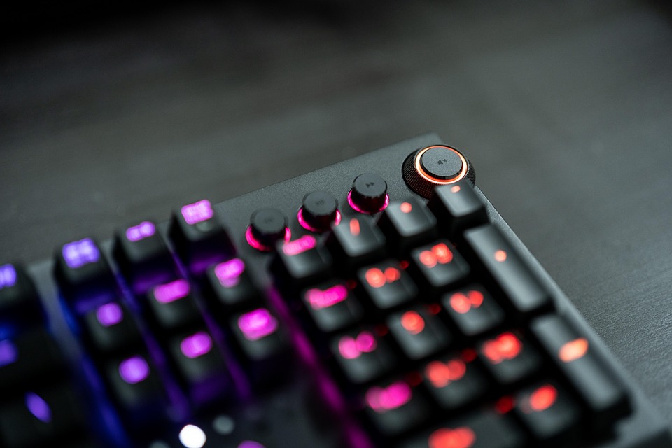 7 Reasons an RGB Gaming Keyboard Transforms Your Game